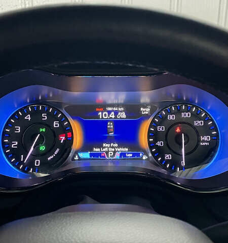 Білий Крайслер 200, об'ємом двигуна 3.61 л та пробігом 186 тис. км за 10600 $, фото 18 на Automoto.ua