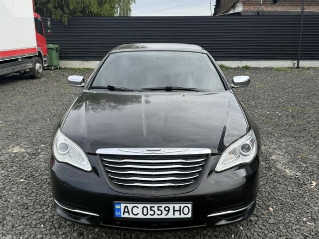 Чорний Крайслер 200, об'ємом двигуна 3.6 л та пробігом 289 тис. км за 7700 $, фото 1 на Automoto.ua