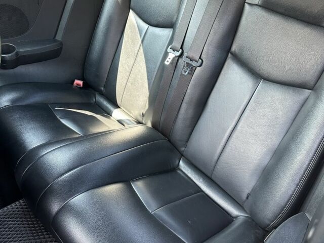 Черный Крайслер 200, объемом двигателя 2.4 л и пробегом 230 тыс. км за 6300 $, фото 9 на Automoto.ua