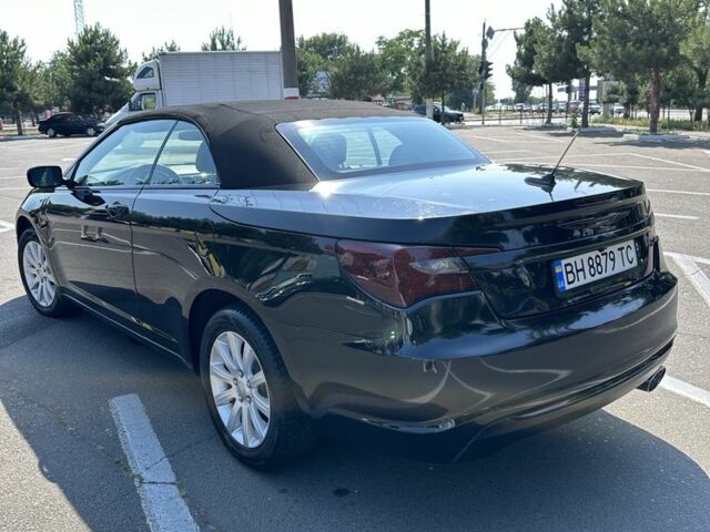Черный Крайслер 200, объемом двигателя 2.4 л и пробегом 230 тыс. км за 6300 $, фото 3 на Automoto.ua