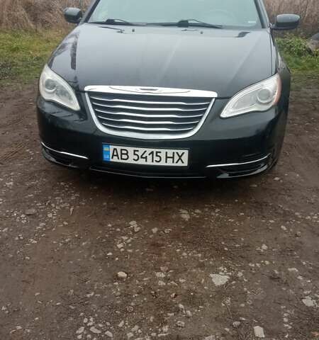 Черный Крайслер 200, объемом двигателя 2.36 л и пробегом 100 тыс. км за 5999 $, фото 2 на Automoto.ua