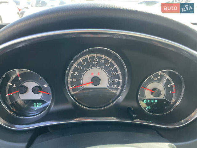 Крайслер 200 2013 в Львове на Automoto.ua Черный Крайслер 200, объемом двигателя 3.61 л и пробегом 46 тыс. км за 6800 $, фото 9 на Automoto.ua