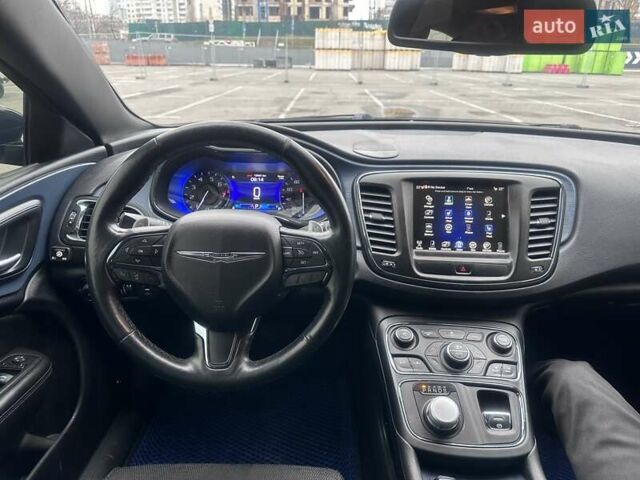 Черный Крайслер 200, объемом двигателя 3.6 л и пробегом 139 тыс. км за 10400 $, фото 19 на Automoto.ua
