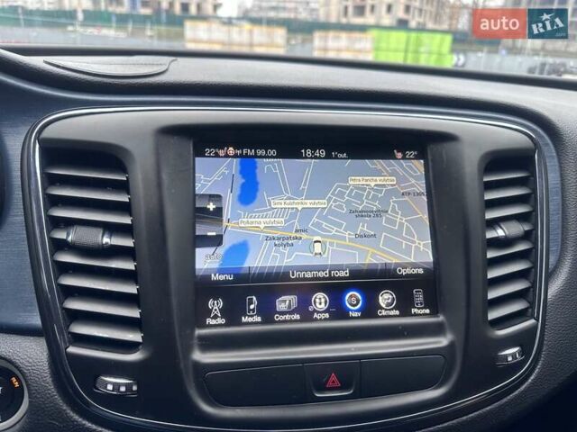 Черный Крайслер 200, объемом двигателя 3.6 л и пробегом 139 тыс. км за 10400 $, фото 24 на Automoto.ua