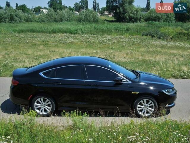 Чорний Крайслер 200, об'ємом двигуна 2.36 л та пробігом 196 тис. км за 9800 $, фото 6 на Automoto.ua