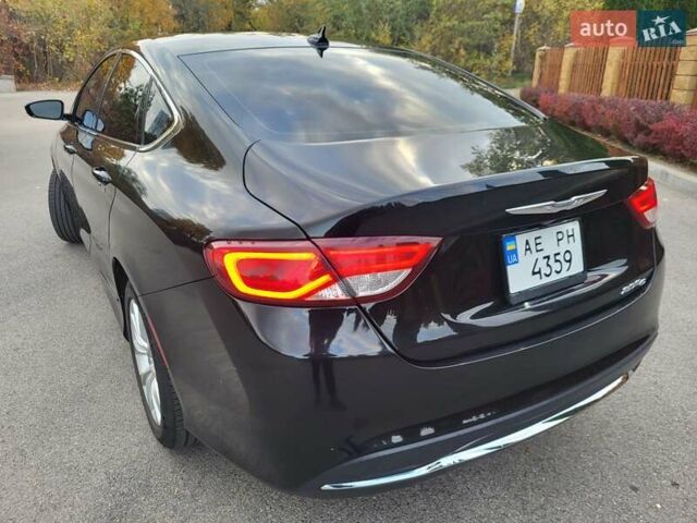 Чорний Крайслер 200, об'ємом двигуна 2.36 л та пробігом 216 тис. км за 10700 $, фото 24 на Automoto.ua