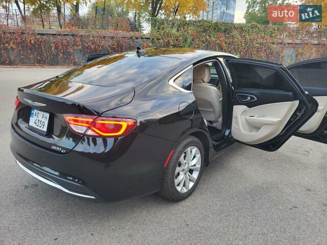 Чорний Крайслер 200, об'ємом двигуна 2.36 л та пробігом 216 тис. км за 10700 $, фото 10 на Automoto.ua
