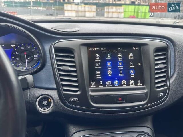 Черный Крайслер 200, объемом двигателя 3.6 л и пробегом 139 тыс. км за 10400 $, фото 22 на Automoto.ua