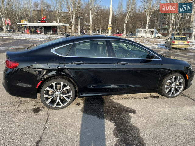 Чорний Крайслер 200, об'ємом двигуна 2.36 л та пробігом 184 тис. км за 11600 $, фото 5 на Automoto.ua