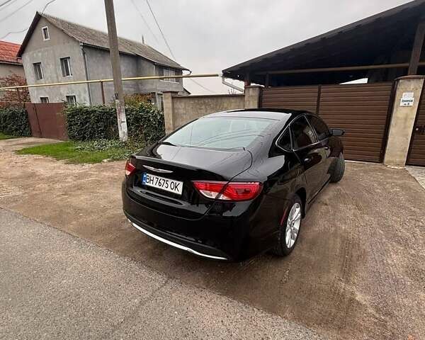 Черный Крайслер 200, объемом двигателя 2.36 л и пробегом 180 тыс. км за 7500 $, фото 3 на Automoto.ua