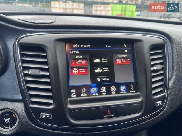 Черный Крайслер 200, объемом двигателя 3.6 л и пробегом 139 тыс. км за 10400 $, фото 21 на Automoto.ua