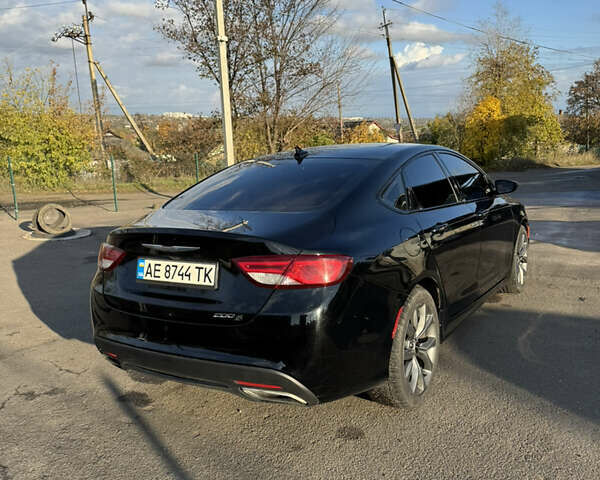 Крайслер 200 2014 в Первомайск на Automoto.ua Черный Крайслер 200, объемом двигателя 2.36 л и пробегом 177 тыс. км за 11000 $, фото 4 на Automoto.ua