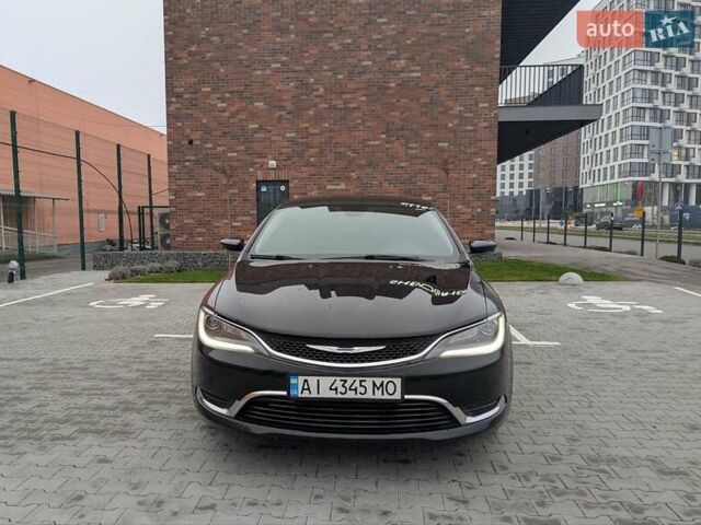 Чорний Крайслер 200, об'ємом двигуна 2.36 л та пробігом 230 тис. км за 7900 $, фото 1 на Automoto.ua