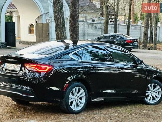 Чорний Крайслер 200, об'ємом двигуна 2.36 л та пробігом 220 тис. км за 7950 $, фото 3 на Automoto.ua