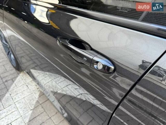 Черный Крайслер 200, объемом двигателя 3.6 л и пробегом 153 тыс. км за 11990 $, фото 10 на Automoto.ua