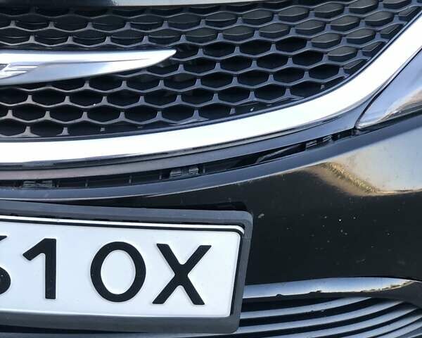 Черный Крайслер 200, объемом двигателя 2.36 л и пробегом 168 тыс. км за 8200 $, фото 6 на Automoto.ua