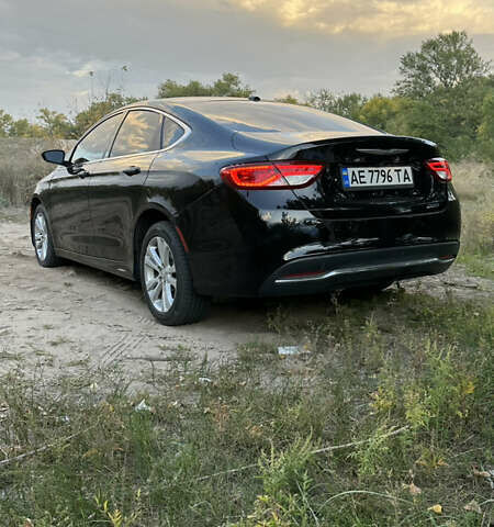 Чорний Крайслер 200, об'ємом двигуна 2.36 л та пробігом 156 тис. км за 9200 $, фото 6 на Automoto.ua