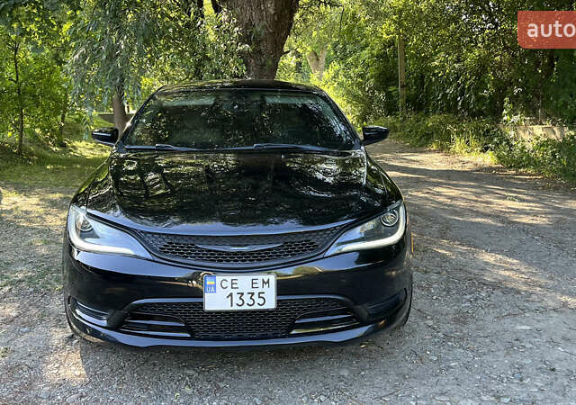 Черный Крайслер 200, объемом двигателя 2.4 л и пробегом 201 тыс. км за 9800 $, фото 1 на Automoto.ua