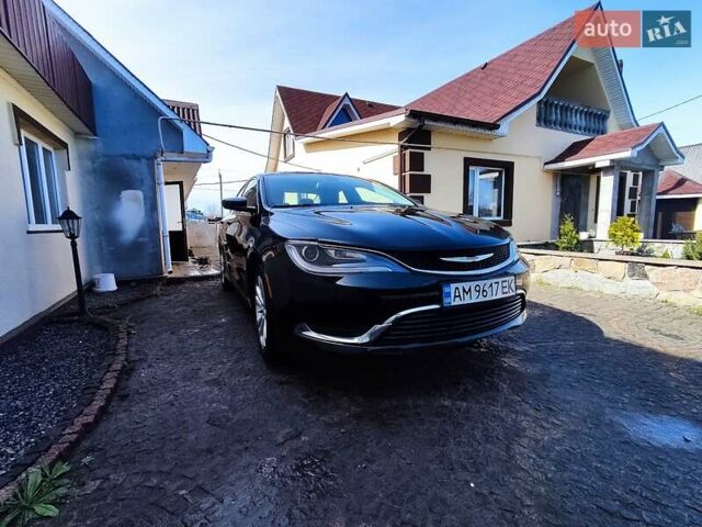 Крайслер 200 2015 в Андрушевке на Automoto.ua Черный Крайслер 200, объемом двигателя 2.36 л и пробегом 230 тыс. км за 8000 $, фото 1 на Automoto.ua