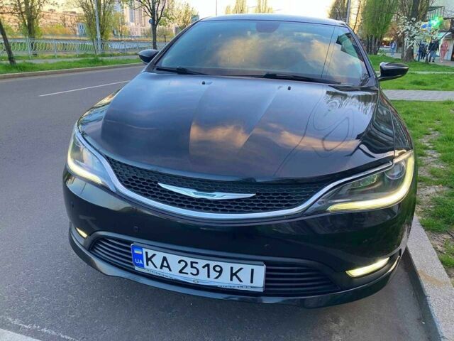 Черный Крайслер 200, объемом двигателя 2.4 л и пробегом 165 тыс. км за 10500 $, фото 20 на Automoto.ua