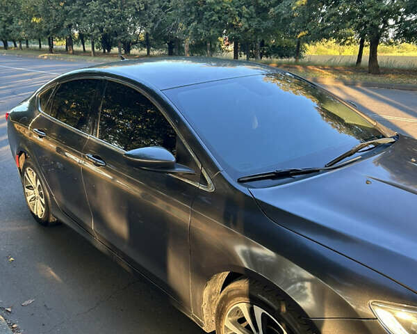 Чорний Крайслер 200, об'ємом двигуна 2.4 л та пробігом 165 тис. км за 11500 $, фото 2 на Automoto.ua