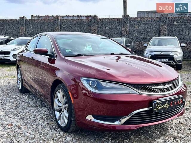 Красный Крайслер 200, объемом двигателя 2.4 л и пробегом 96 тыс. км за 9400 $, фото 2 на Automoto.ua