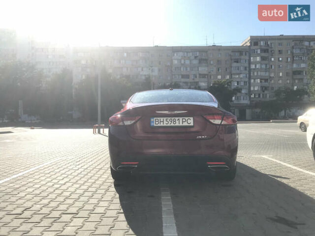 Красный Крайслер 200, объемом двигателя 2.4 л и пробегом 200 тыс. км за 9000 $, фото 8 на Automoto.ua