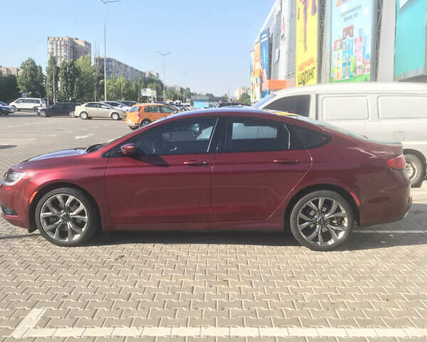 Красный Крайслер 200, объемом двигателя 2.4 л и пробегом 200 тыс. км за 9000 $, фото 6 на Automoto.ua