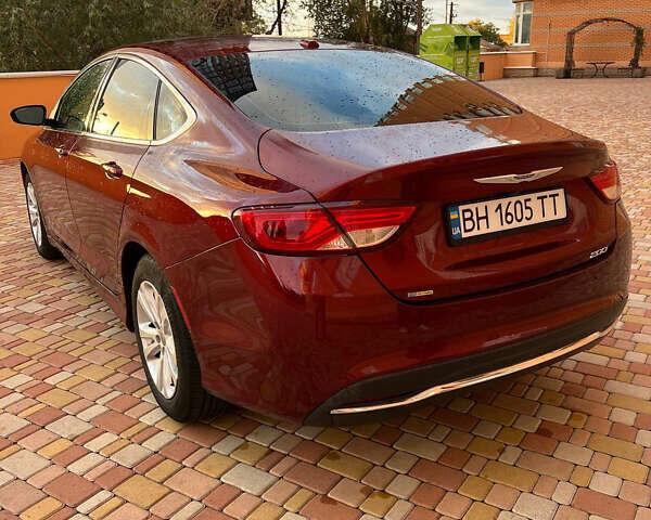 Красный Крайслер 200, объемом двигателя 2.36 л и пробегом 175 тыс. км за 7500 $, фото 3 на Automoto.ua