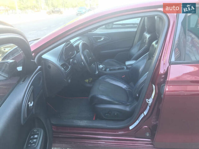 Красный Крайслер 200, объемом двигателя 2.4 л и пробегом 200 тыс. км за 9000 $, фото 30 на Automoto.ua