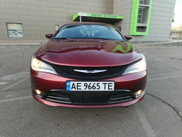 Червоний Крайслер 200, об'ємом двигуна 2.4 л та пробігом 88 тис. км за 10800 $, фото 2 на Automoto.ua