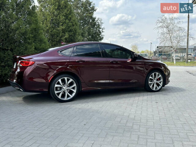 Красный Крайслер 200, объемом двигателя 3.6 л и пробегом 188 тыс. км за 14999 $, фото 17 на Automoto.ua