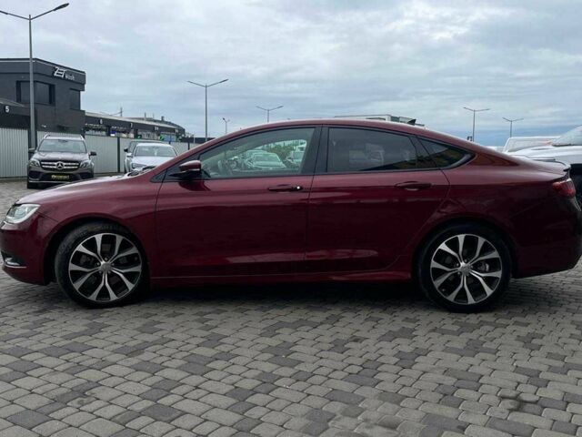 Красный Крайслер 200, объемом двигателя 3.6 л и пробегом 208 тыс. км за 13200 $, фото 3 на Automoto.ua