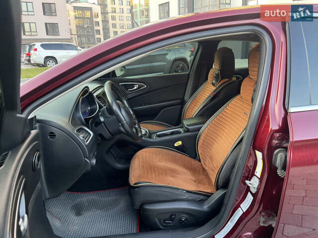 Червоний Крайслер 200, об'ємом двигуна 2.36 л та пробігом 185 тис. км за 10950 $, фото 47 на Automoto.ua