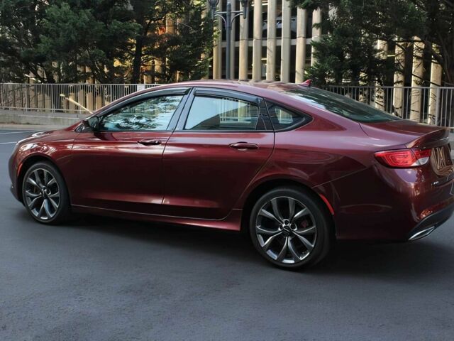 Червоний Крайслер 200, об'ємом двигуна 3.6 л та пробігом 73 тис. км за 4400 $, фото 6 на Automoto.ua