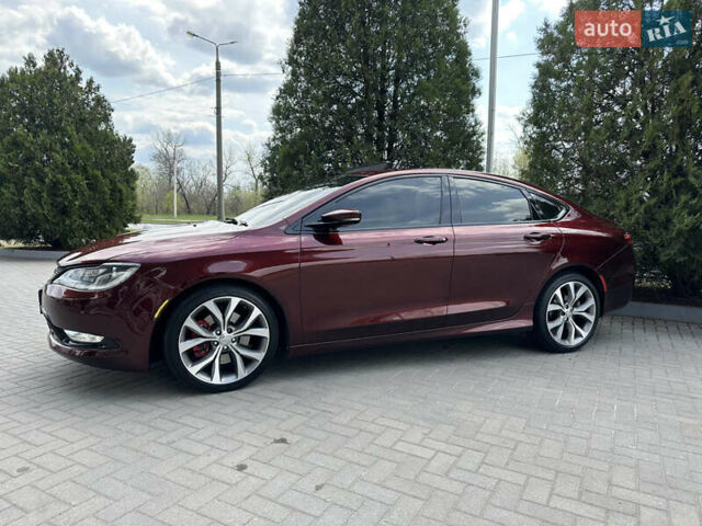 Красный Крайслер 200, объемом двигателя 3.6 л и пробегом 188 тыс. км за 14999 $, фото 9 на Automoto.ua