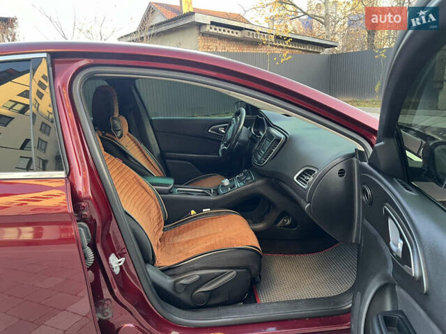 Червоний Крайслер 200, об'ємом двигуна 2.36 л та пробігом 185 тис. км за 10950 $, фото 53 на Automoto.ua