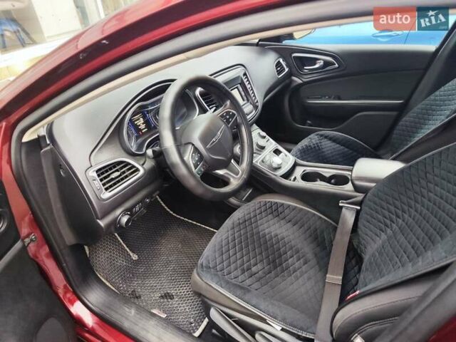 Червоний Крайслер 200, об'ємом двигуна 2.36 л та пробігом 247 тис. км за 10500 $, фото 10 на Automoto.ua