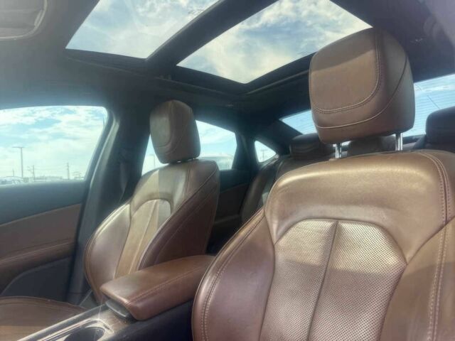 Крайслер 200 2016 в Ивано-Франковске на Automoto.ua Красный Крайслер 200, объемом двигателя 3.6 л и пробегом 72 тыс. км за 2500 $, фото 11 на Automoto.ua
