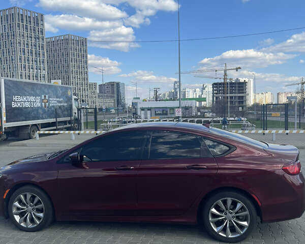 Красный Крайслер 200, объемом двигателя 2.4 л и пробегом 190 тыс. км за 9800 $, фото 8 на Automoto.ua