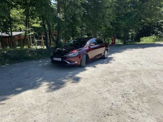 Червоний Крайслер 200, об'ємом двигуна 2.4 л та пробігом 243 тис. км за 8500 $, фото 4 на Automoto.ua