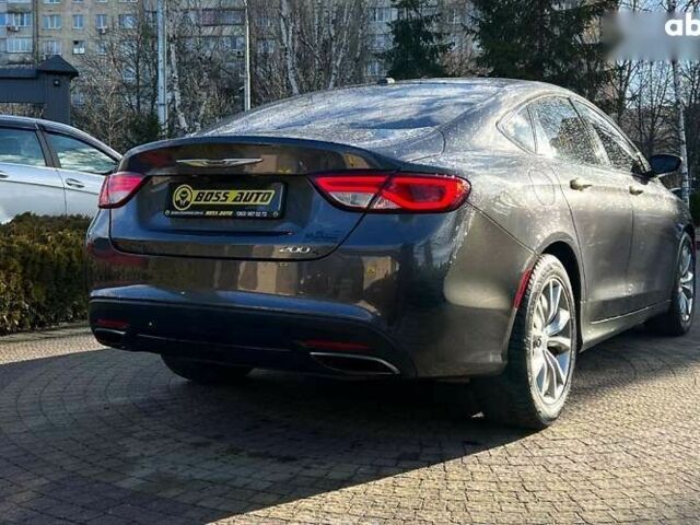 Крайслер 200, объемом двигателя 2.4 л и пробегом 182 тыс. км за 10600 $, фото 6 на Automoto.ua