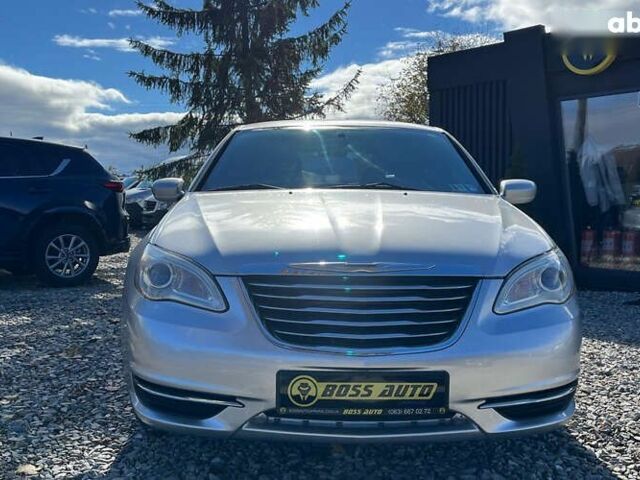 Крайслер 200, об'ємом двигуна 2.4 л та пробігом 145 тис. км за 6999 $, фото 1 на Automoto.ua