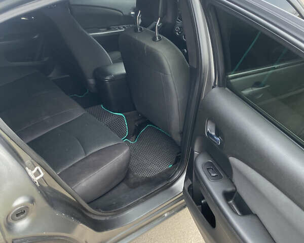 Крайслер 200, объемом двигателя 2.4 л и пробегом 187 тыс. км за 7299 $, фото 16 на Automoto.ua