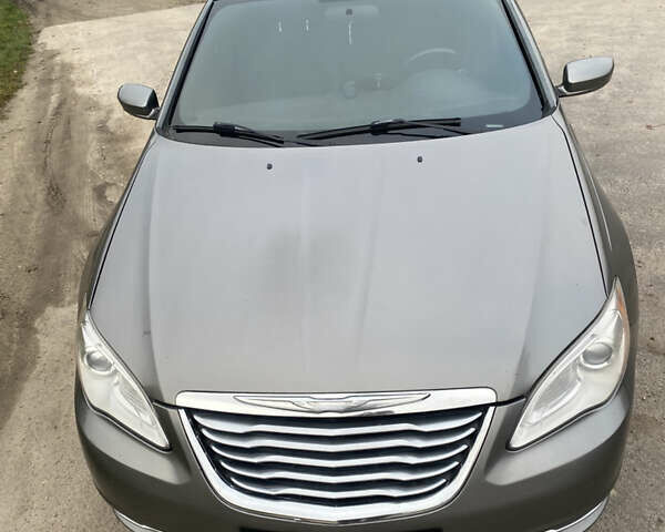 Крайслер 200, объемом двигателя 2.4 л и пробегом 187 тыс. км за 7299 $, фото 5 на Automoto.ua