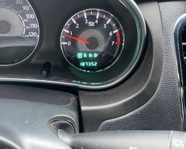 Крайслер 200, объемом двигателя 2.4 л и пробегом 187 тыс. км за 7299 $, фото 19 на Automoto.ua