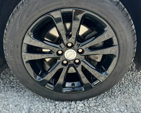 Крайслер 200, объемом двигателя 2.4 л и пробегом 197 тыс. км за 11300 $, фото 4 на Automoto.ua