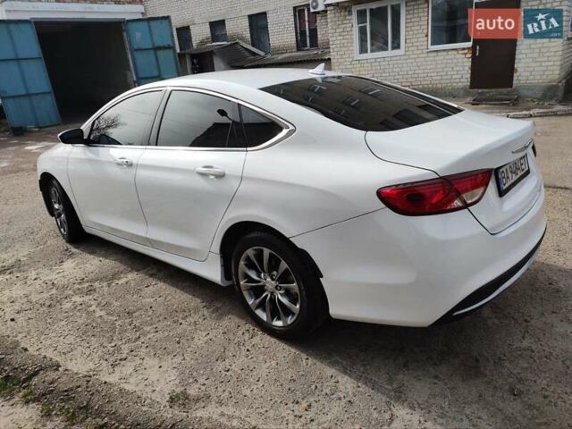 Крайслер 200, объемом двигателя 2.36 л и пробегом 137 тыс. км за 11000 $, фото 6 на Automoto.ua