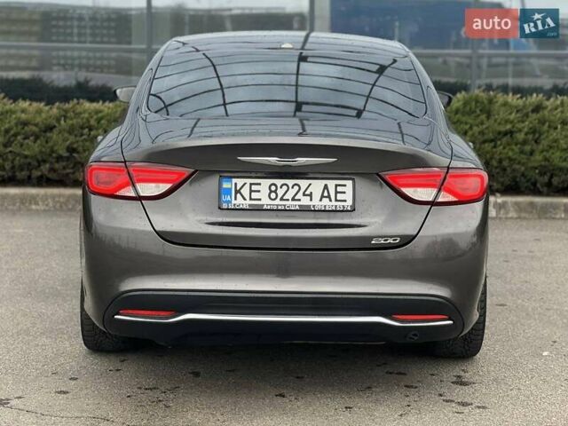 Крайслер 200, объемом двигателя 2.4 л и пробегом 207 тыс. км за 9700 $, фото 5 на Automoto.ua