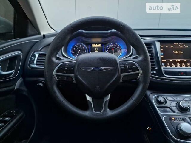 Крайслер 200, об'ємом двигуна 2.4 л та пробігом 164 тис. км за 8500 $, фото 19 на Automoto.ua